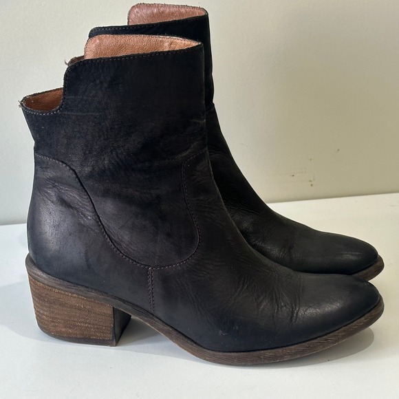 Donald J Pliner Leather Womens Ankle Boots Brown Heel Side Zip Western Style 6M - Picture 2 of 12